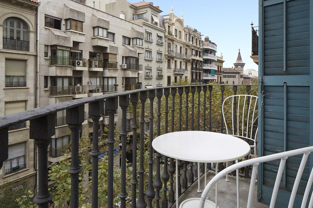 Bruc & Bruc Hostel Barcelona Exterior photo